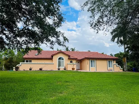 17610 SW 48th St, Southwest Ranches, FL 33331