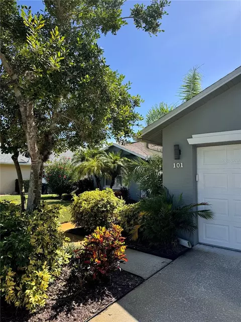 101 Colechester Ln, Palm Coast, FL 32137