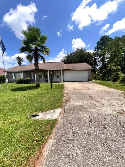 8 Burnaby Ln, Palm Coast, FL 32137