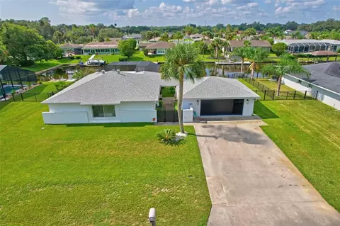 4 Cardwell Ct, Palm Coast, FL 32137