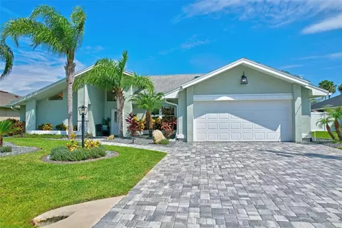 6 Colony Ct, Palm Coast, FL 32137