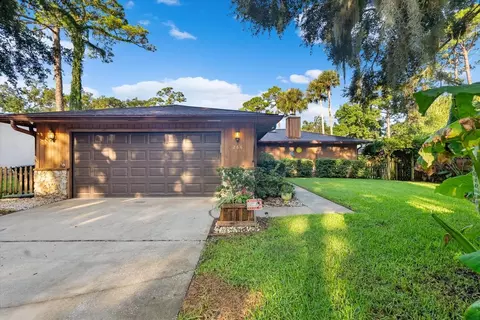 266 Pine St, Ormond Beach, FL 32174