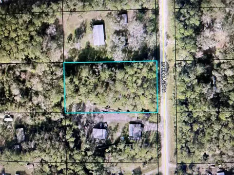 1604 Honeytree St, Bunnell, FL 32110