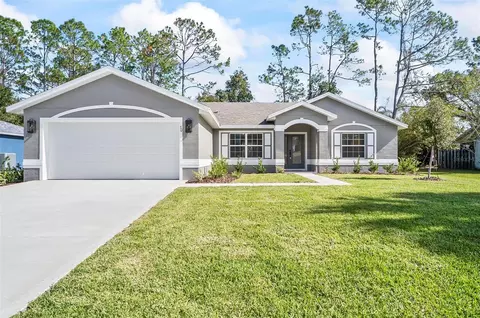 30 Peppercorn Ln, Palm Coast, FL 32164