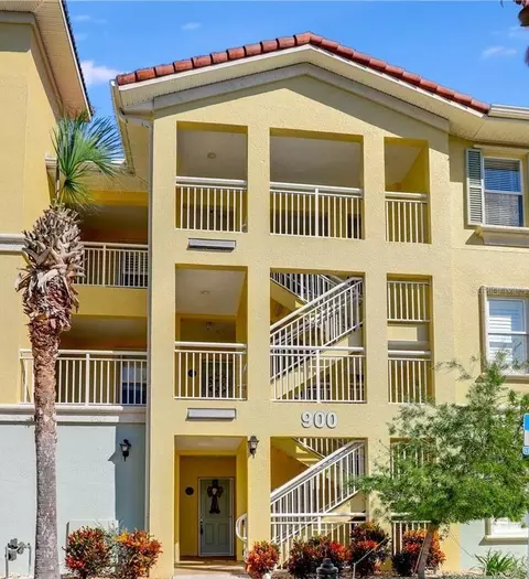 900 Canopy Walk Ln #913, Palm Coast, FL 32137