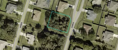 94 Luther Dr, Palm Coast, FL 32137