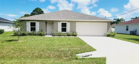 14 Prince Kaarel Ln, Palm Coast, FL 32164