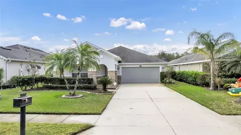 105 Grande Berwick Ct, Daytona Beach, FL 32124