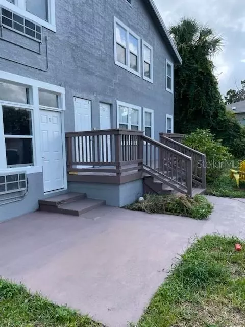 205 Shady Pl, Daytona Beach, FL 32114