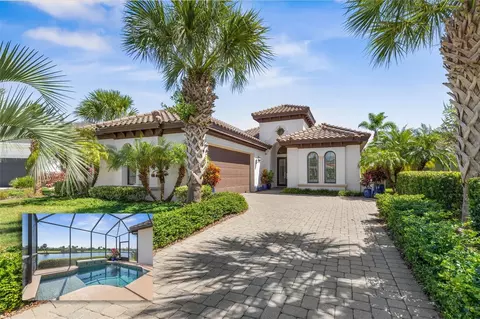 48 Kingfisher Ln, Palm Coast, FL 32137