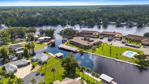 1640 Juno Trl #104H, Astor, FL 32102