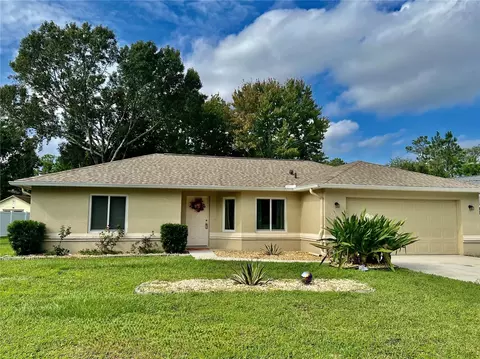 10 Pretoria Ln, Palm Coast, FL 32164
