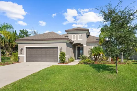 8 Cimmaron Dr, Palm Coast, FL 32137