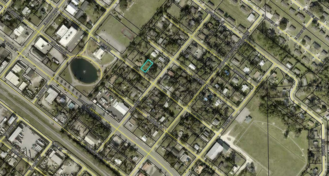 S Pine Street, Bunnell, FL 32110 photo 1