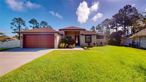 10 Whittier Ln, Palm Coast, FL 32164
