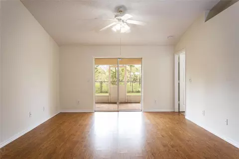 Living - 30 Sergeant Ct, Palm Coast, FL 32164 photo 2 of 3