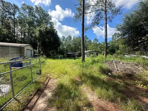 4445 Helena St, Hastings, FL 32145