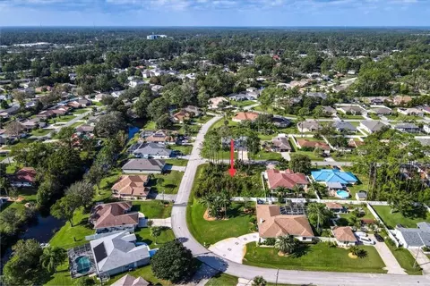 99 Beaverdam Ln, Palm Coast, FL 32137