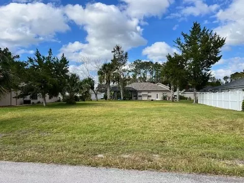 128 Bayside Dr, Palm Coast, FL 32137