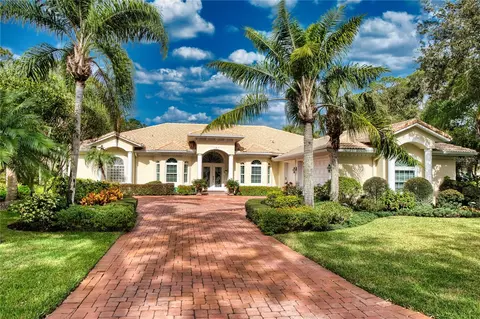 13 Sentry Oak Pl, Palm Coast, FL 32137