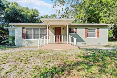44 N Ridgewood Ave, Ormond Beach, FL 32174