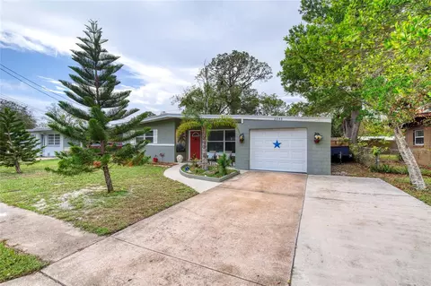 2248 Nottingham Rd, South Daytona, FL 32119