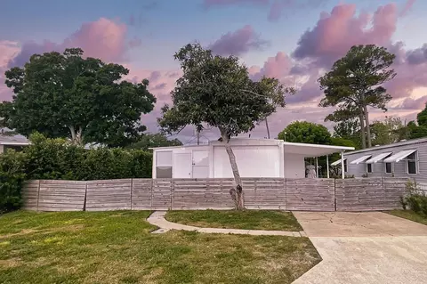 5407 Oates Ave, Port Orange, FL 32127