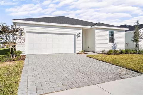 50 Ararat Dr, Palm Coast, FL 32137