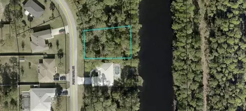 71 Port Royal Dr, Palm Coast, FL 32164