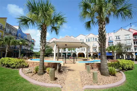 101 Palm Harbor Pkwy #P066, Palm Coast, FL 32137