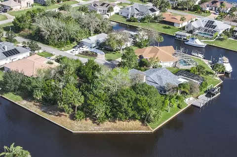3 Cottagegate Ct, Palm Coast, FL 32137