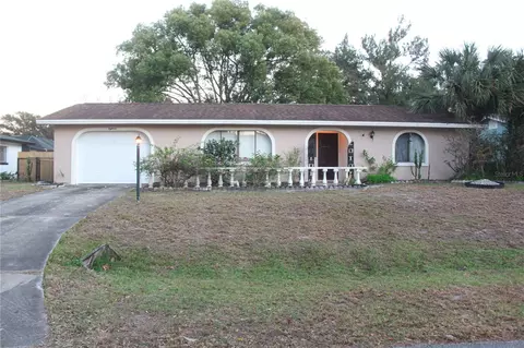 18 Blare Dr, Palm Coast, FL 32137