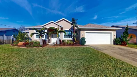 9 Cherry Ct, Palm Coast, FL 32137