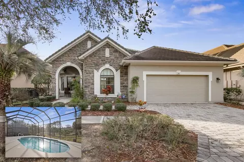 32 Jasmine Dr, Palm Coast, FL 32137