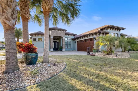 9 Eagle View Dr, Palm Coast, FL 32137