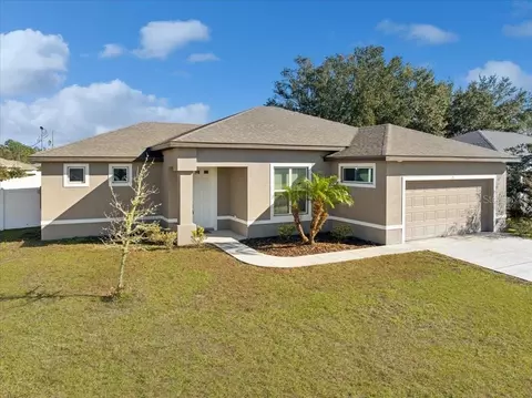 15 Rockingham Ln, Palm Coast, FL 32164