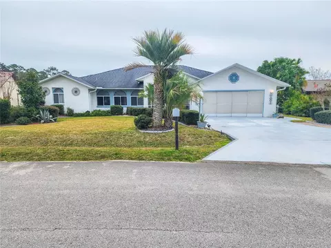 8 Forsythe Ln, Palm Coast, FL 32137