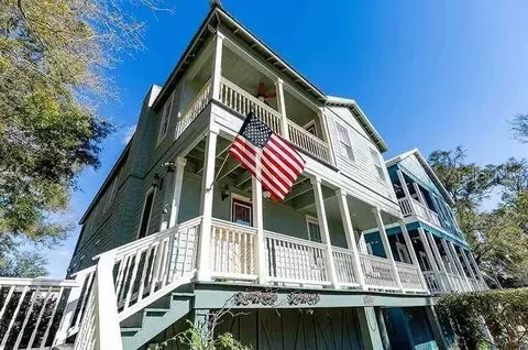 Exterior - 204 Virginia Ave, Steinhatchee, FL 32359 photo 1 of 11