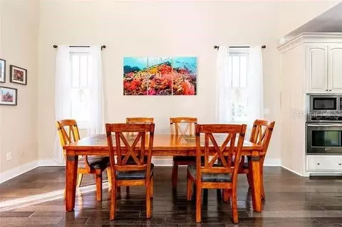 Dining - 204 Virginia Ave, Steinhatchee, FL 32359 photo 2 of 2