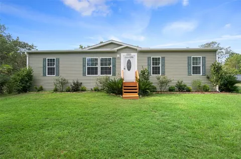 5560 W Cedar Hill St, Dunnellon, FL 34433