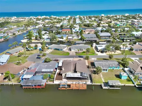 155 Avalon Ave, Flagler Beach, FL 32136