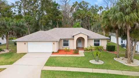 66 Old Sunbeam Dr, South Daytona, FL 32119