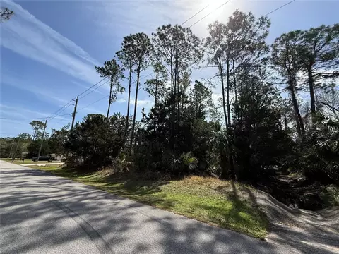 52 Rae Dr, Palm Coast, FL 32164
