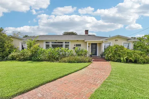12 Foster Dr, Daytona Beach, FL 32118