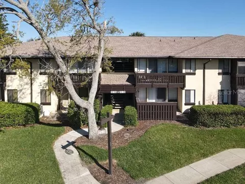 46 Club House Dr #102, Palm Coast, FL 32137