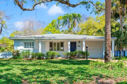 8285 28th Ave N, Saint Petersburg, FL 33710