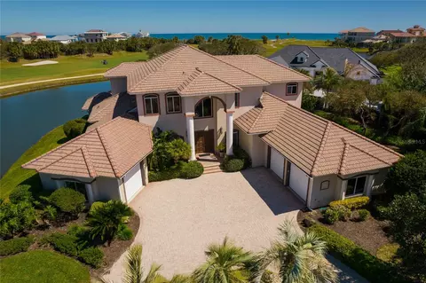 8 Cordoba Ct, Palm Coast, FL 32137
