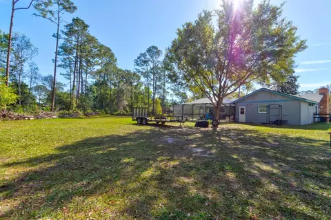 Exterior - 9 Shadow Ln, Ormond Beach, FL 32174 photo 5 of 11