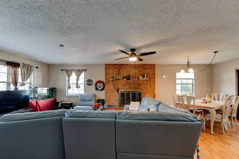 Living - 9 Shadow Ln, Ormond Beach, FL 32174 photo 2 of 2