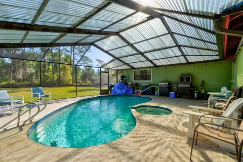 Exterior - 9 Shadow Ln, Ormond Beach, FL 32174 photo 7 of 11